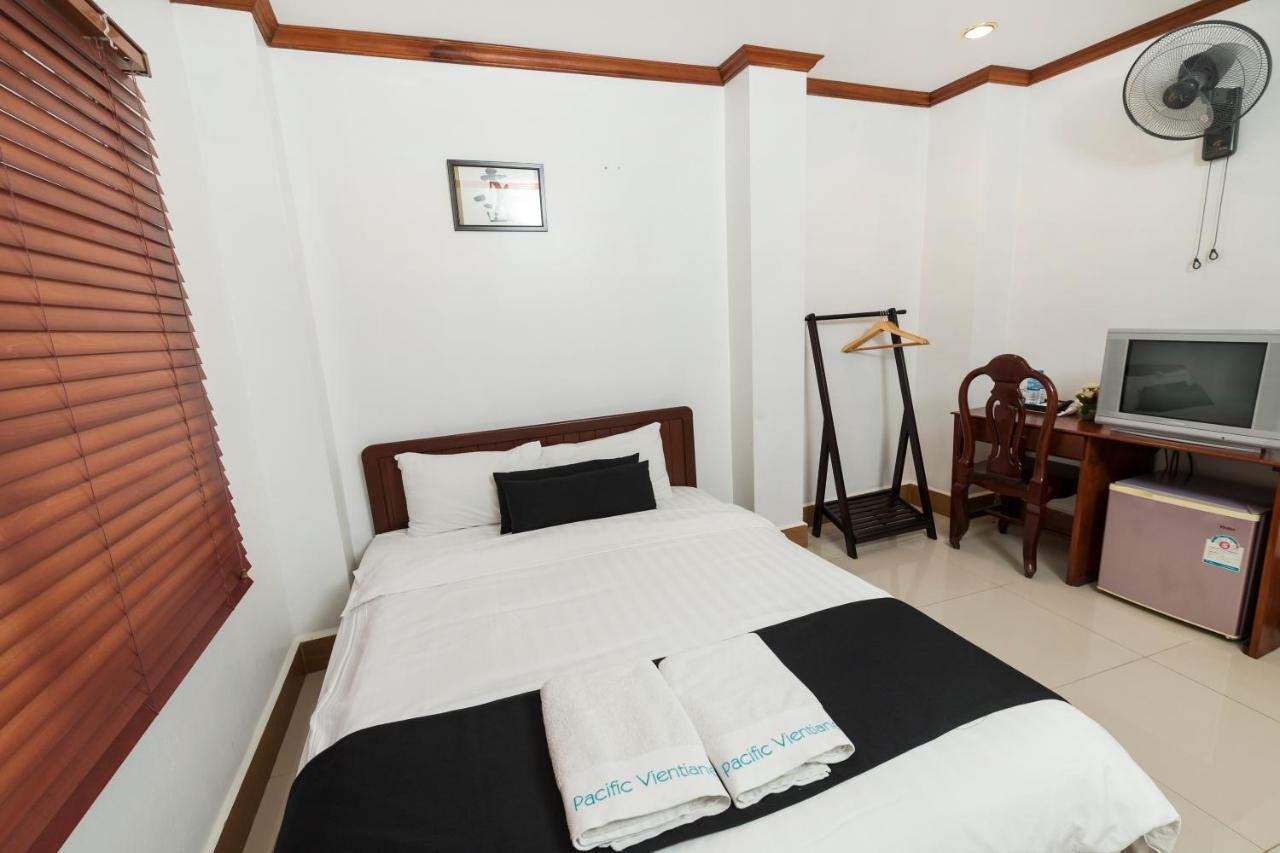 Pacific Vientiane Hotel Extérieur photo