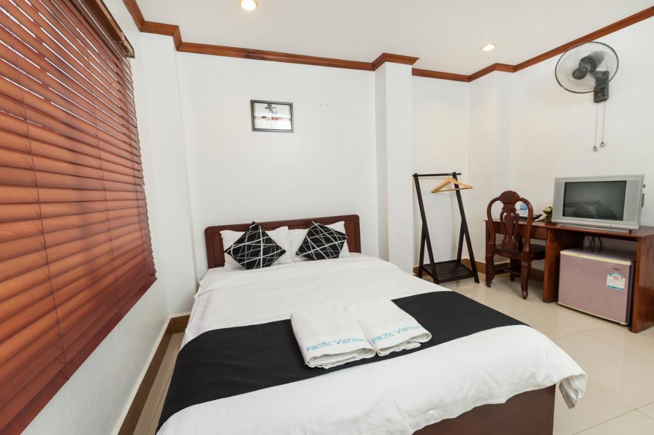 Pacific Vientiane Hotel Extérieur photo
