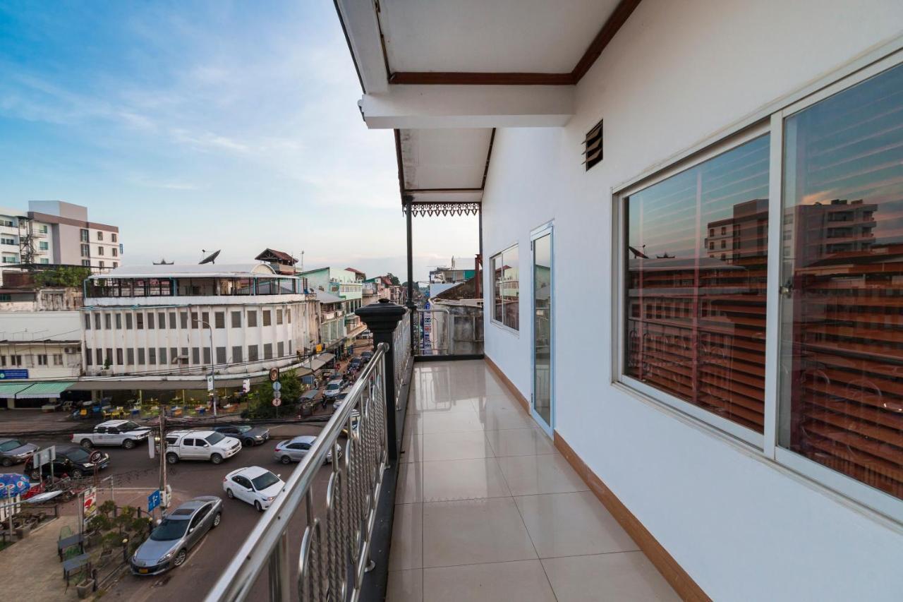 Pacific Vientiane Hotel Extérieur photo